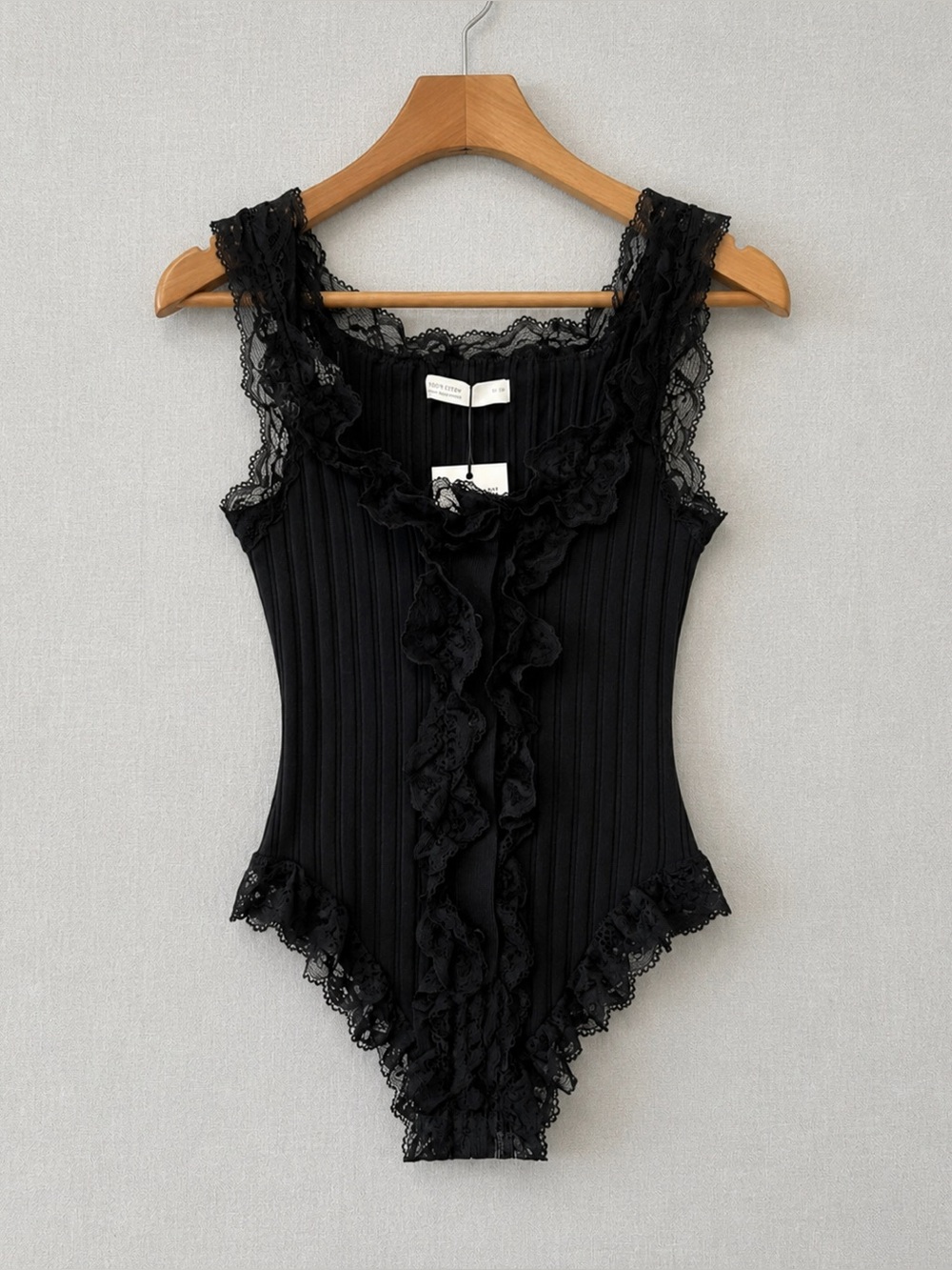 OAK + FORT Black Ribbed Lace-Trim Tank Top